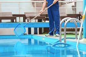Swimming Pool Cleaning 1